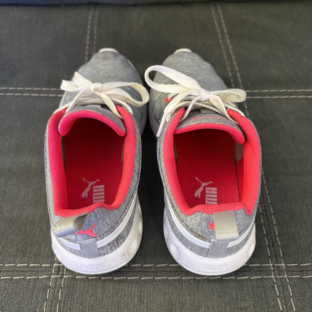Puma Carson Runner Ripple, good condition in heathered gray & neon pink - Picture 4 of 7